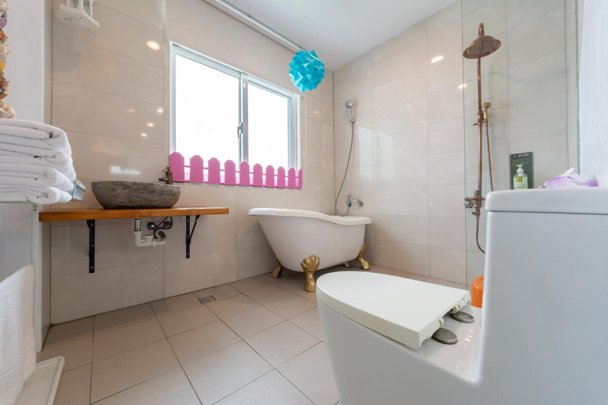 Rococo Homestay Hengchun Exterior photo